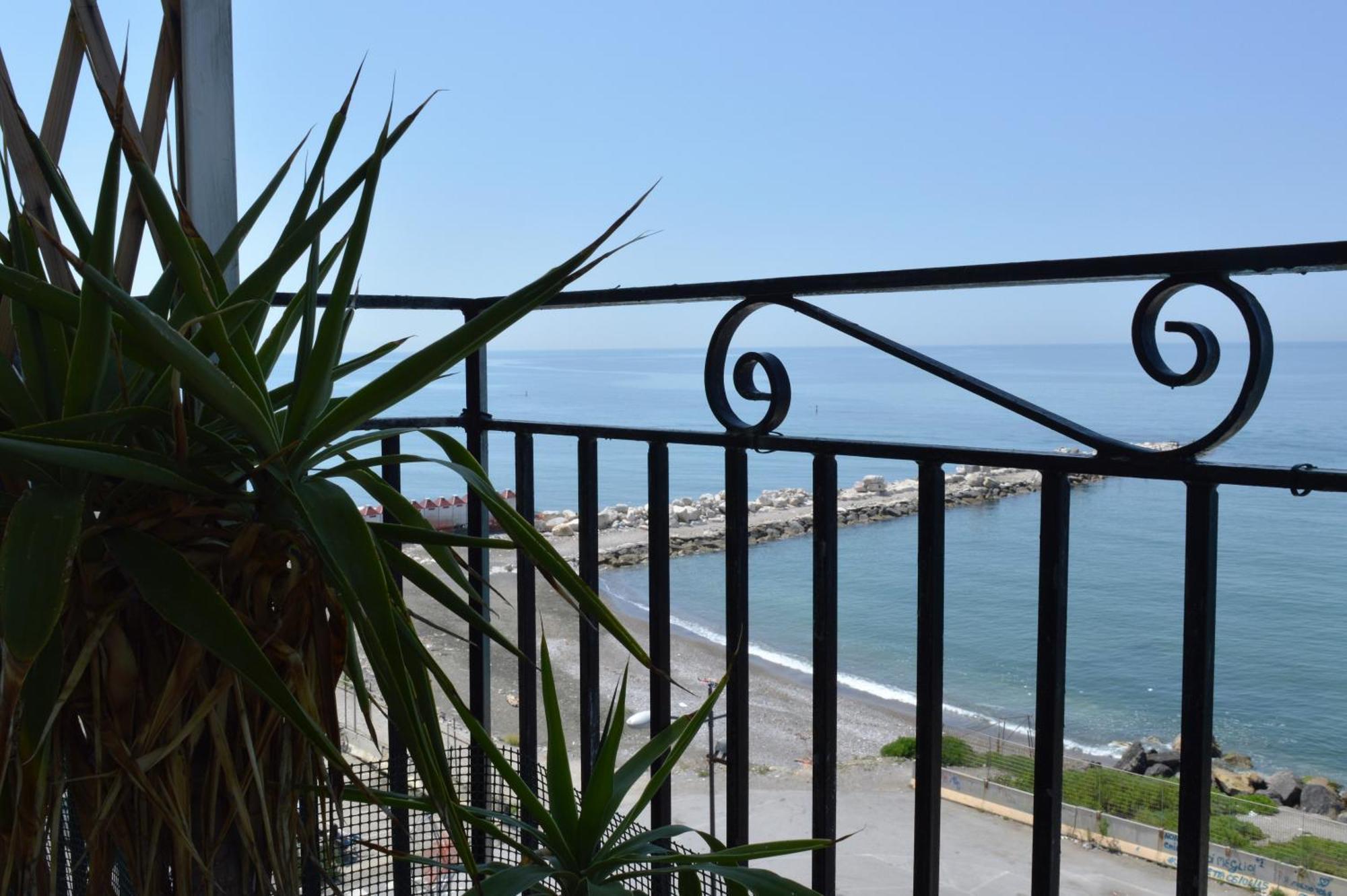 Frühstückspension Fronte Del Mare Salerno